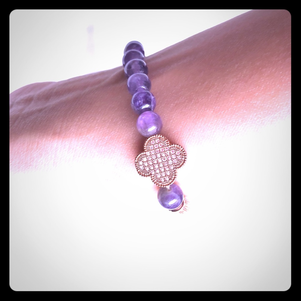 Bracelet with rose gold accents and amethyst beads